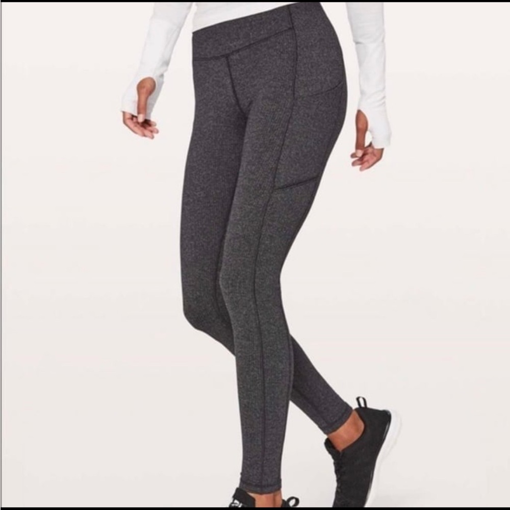 Lululemon Speed Up Tight in Herringbone Size 4